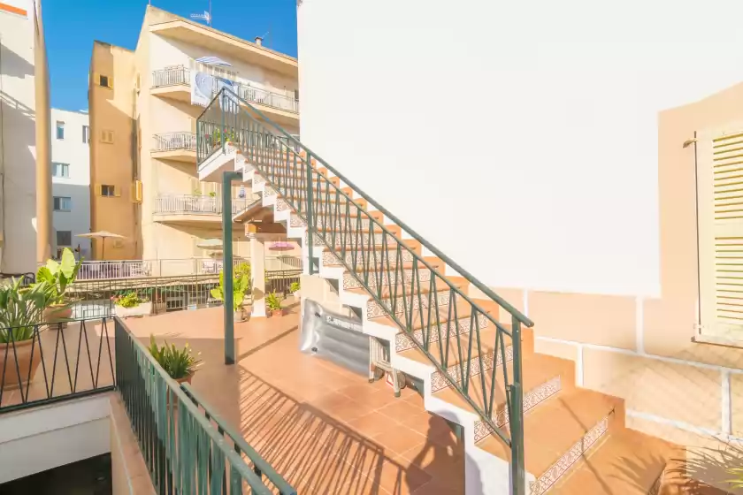 Holiday rentals in Mafloras luxury&beach apartame, Cala Millor