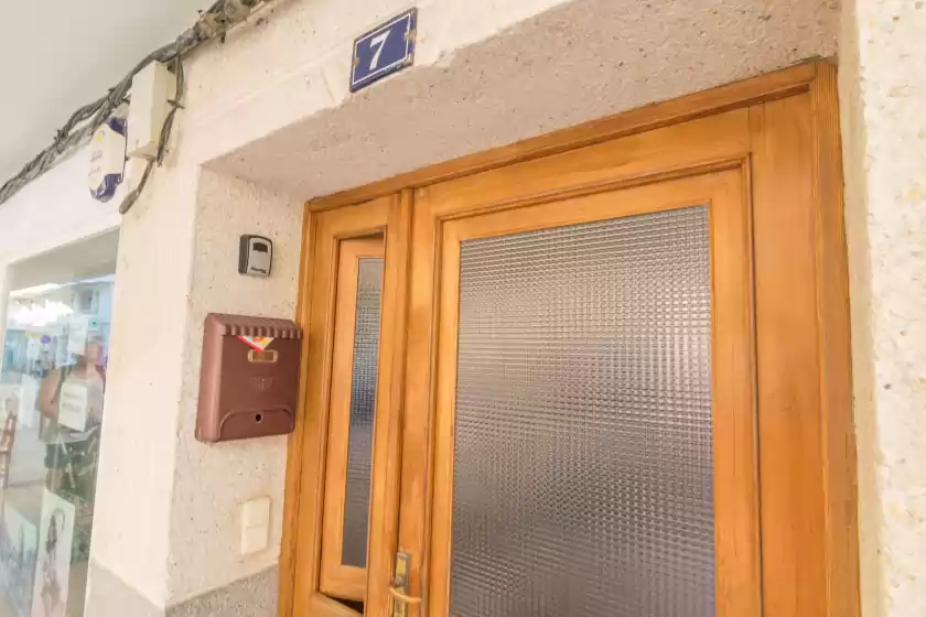Holiday rentals in Mafloras luxury&beach apartame, Cala Millor