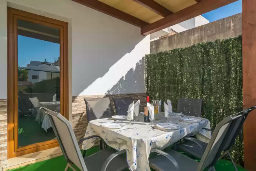 Holiday rentals in Mafloras luxury&beach apartame, Cala Millor