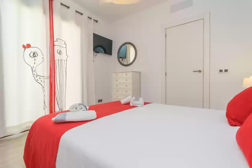 Holiday rentals in Mafloras luxury&beach apartame, Cala Millor