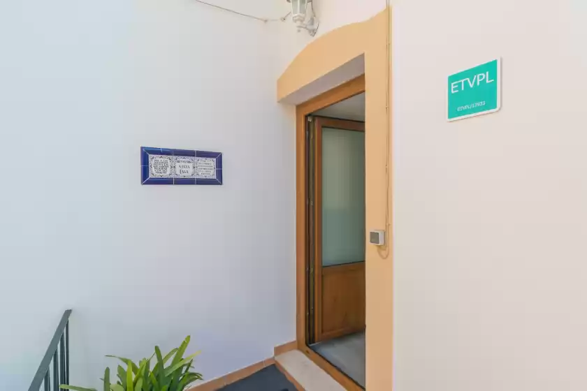 Holiday rentals in Mafloras luxury&beach apartame, Cala Millor