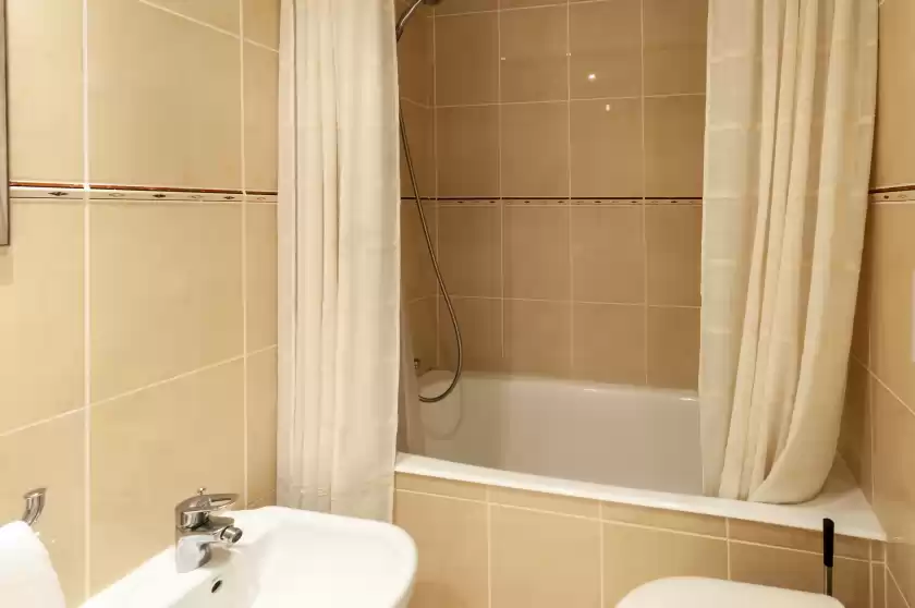 Holiday rentals in Buganvilla, Oliva