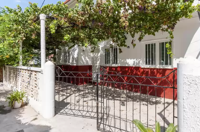 Alquiler vacacional en Casa mandarina, Grau i Platja