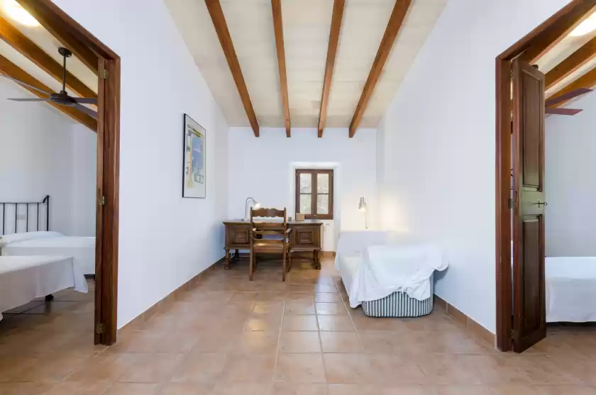 Holiday rentals in Des oms, Felanitx