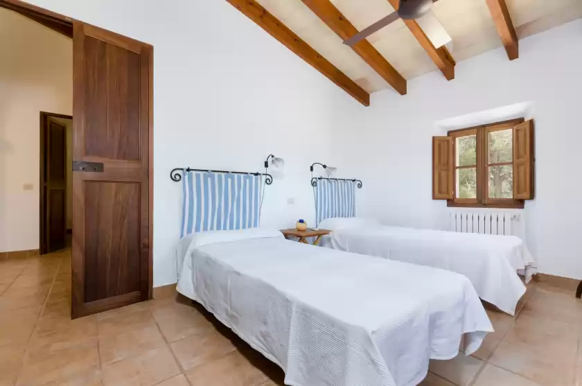 Holiday rentals in Des oms, Felanitx