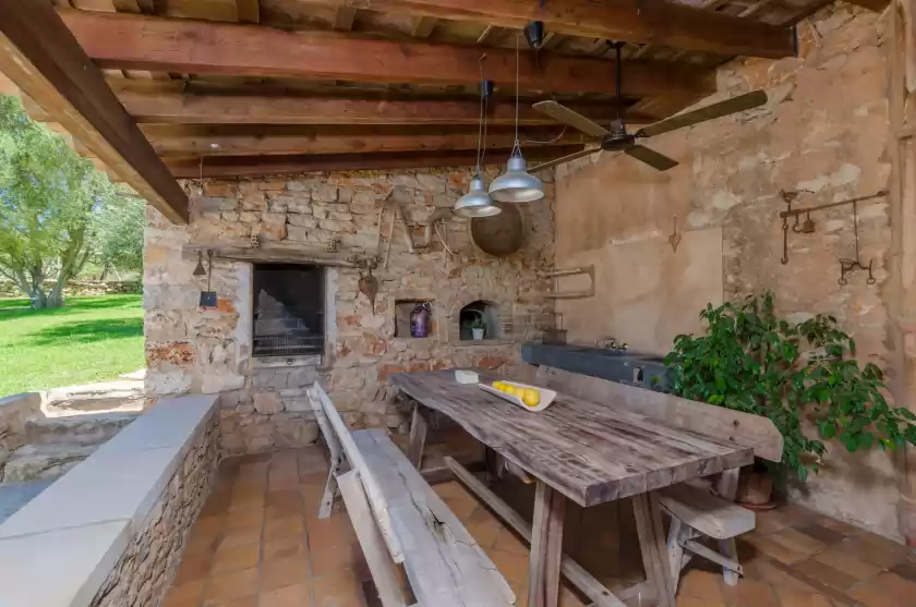 Holiday rentals in Des oms, Felanitx