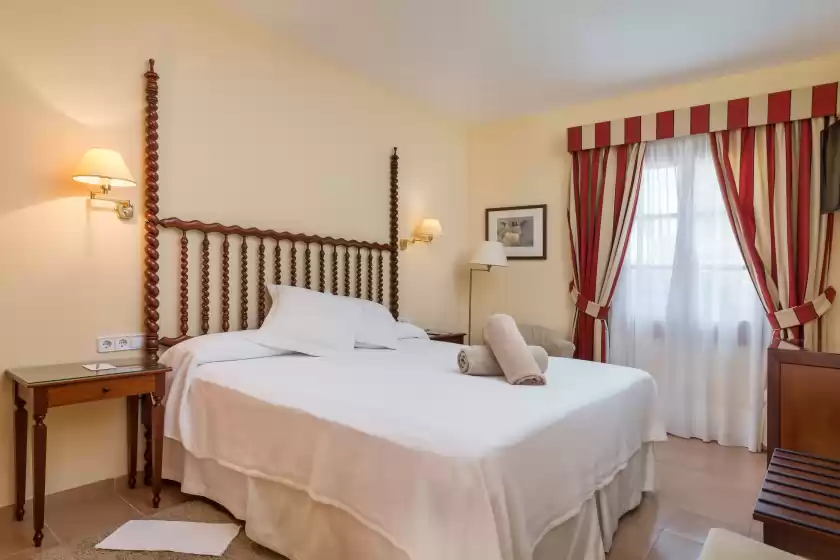Holiday rentals in S'hort de cas missé - adults only - standard, Selva