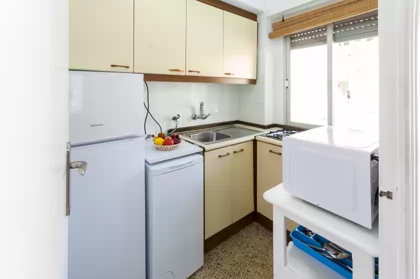 Holiday rentals in Estudio, Grau i Platja
