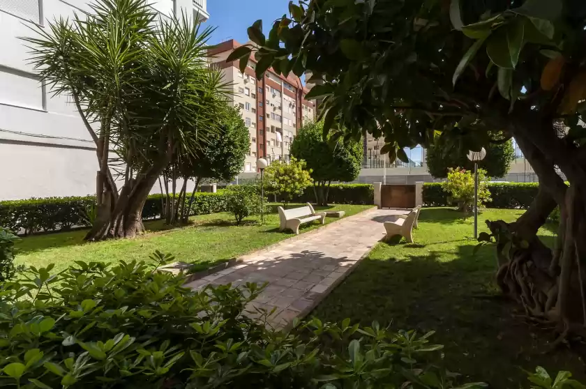 Holiday rentals in Estudio, Grau i Platja