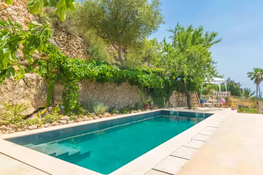 Holiday rentals in Ca'n tomeu - adults only, Bunyola