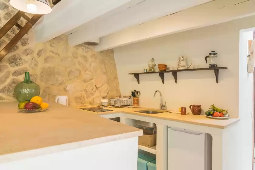 Holiday rentals in Ca'n tomeu - adults only, Bunyola