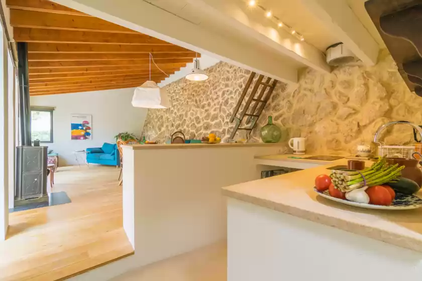 Holiday rentals in Ca'n tomeu - adults only, Bunyola