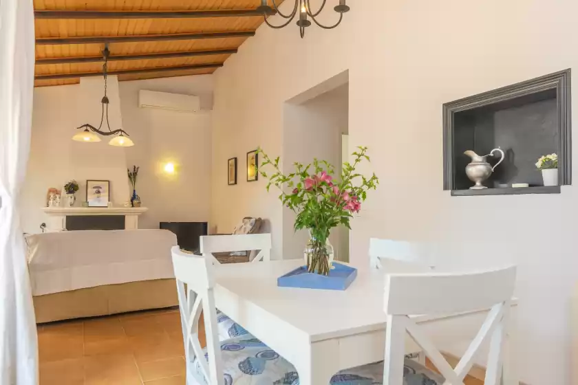 Location de vacances à Can clavell, Urbanització Montfarrutx