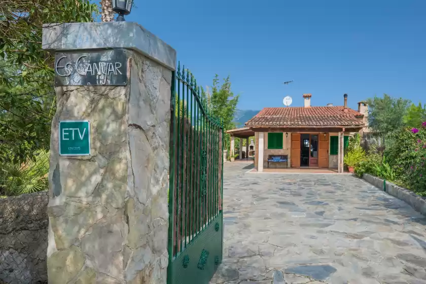 Holiday rentals in Es canyar, Selva