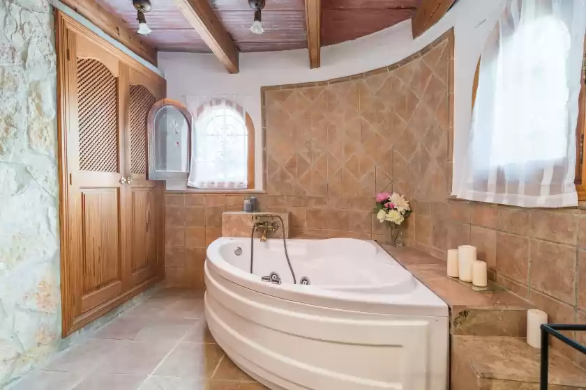 Holiday rentals in Es canyar, Selva