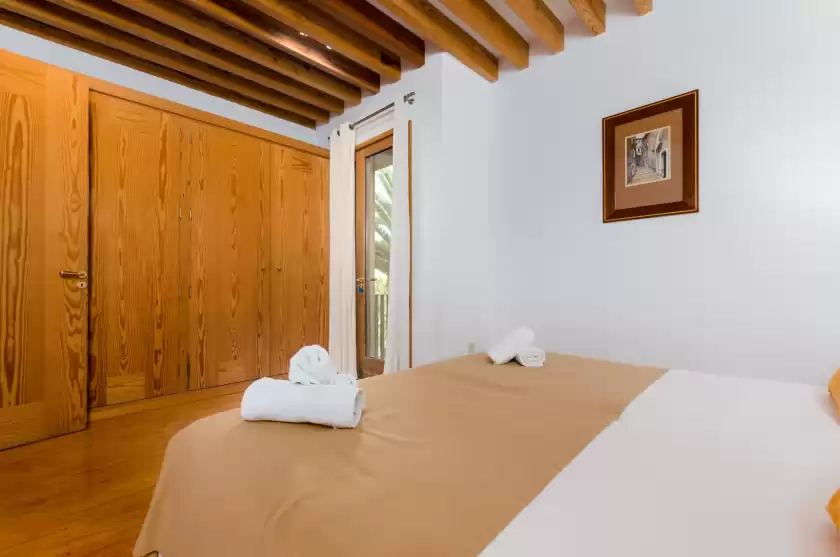 Holiday rentals in Villa son floriana, Cala Bona