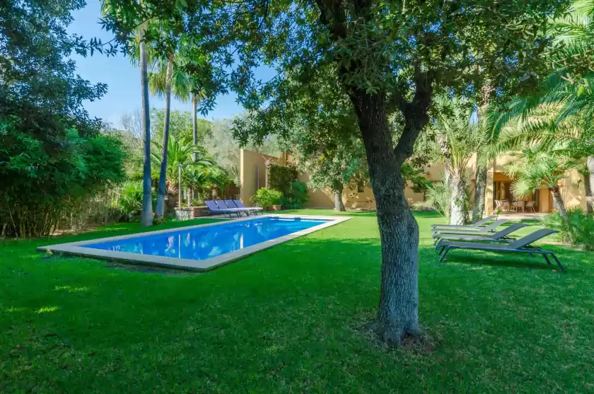 Holiday rentals in Villa son floriana, Cala Bona