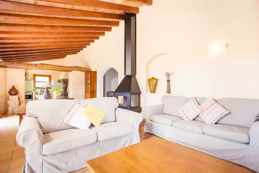 Holiday rentals in Na fidevera 4, Artà