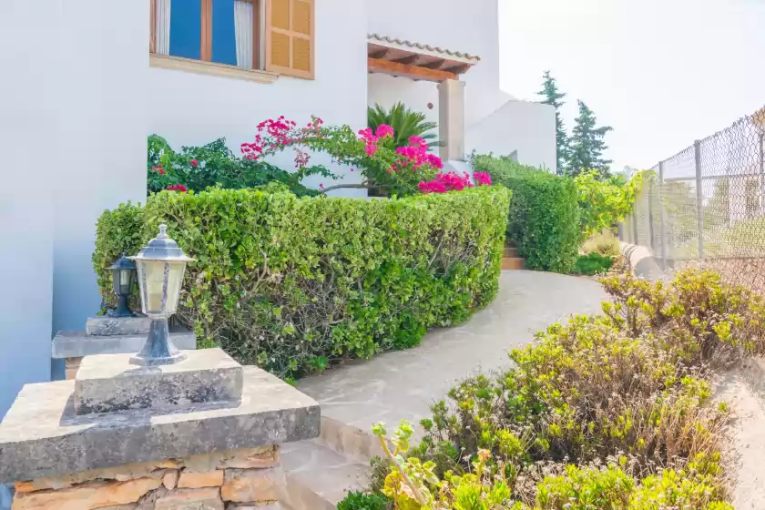 Holiday rentals in Sa roqueta 8, Portopetro