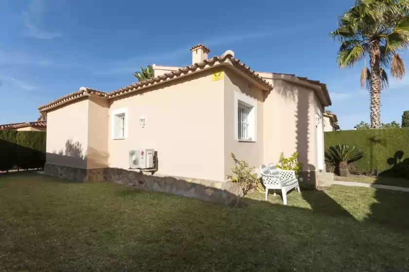 Ferienhaus auf Aqua, Urbanització Platja d'Oliva