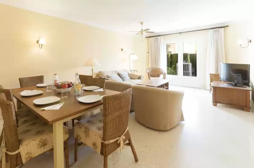 Ferienhaus auf Aqua, Urbanització Platja d'Oliva