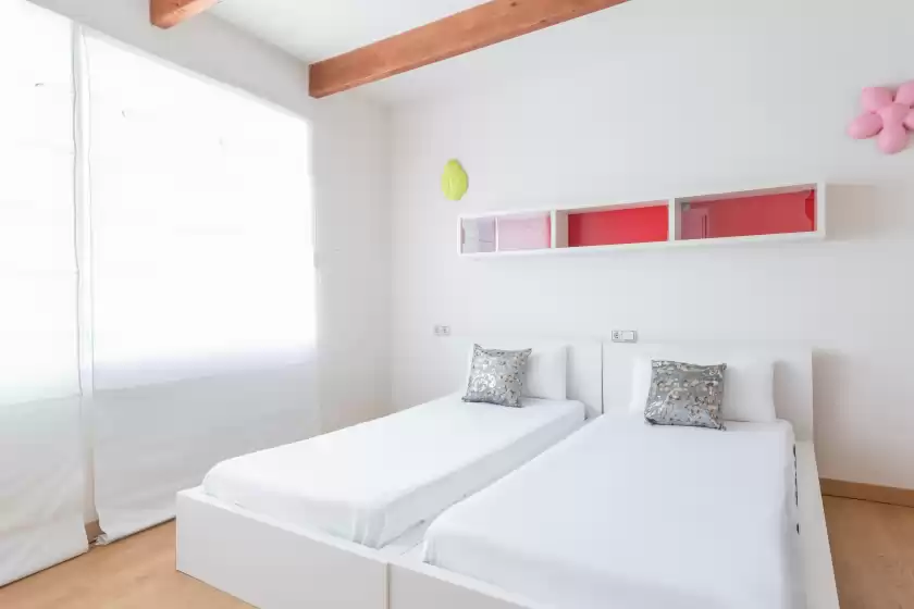 Holiday rentals in Ca sa cristeta de s'escolà, Sa Pobla