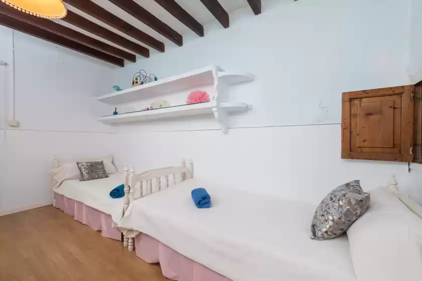 Holiday rentals in Ca sa cristeta de s'escolà, Sa Pobla