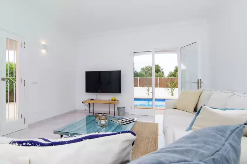 Holiday rentals in Es bon patro, Son Serra de Marina