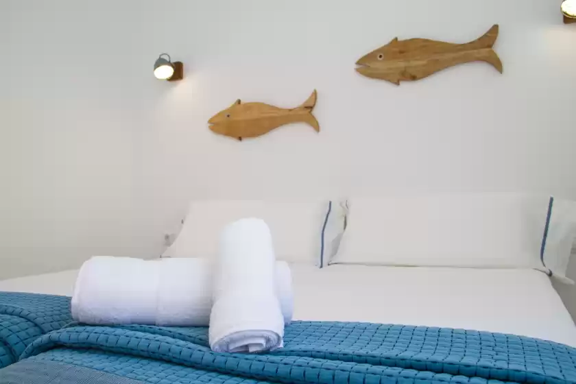 Holiday rentals in Es bon patro, Son Serra de Marina
