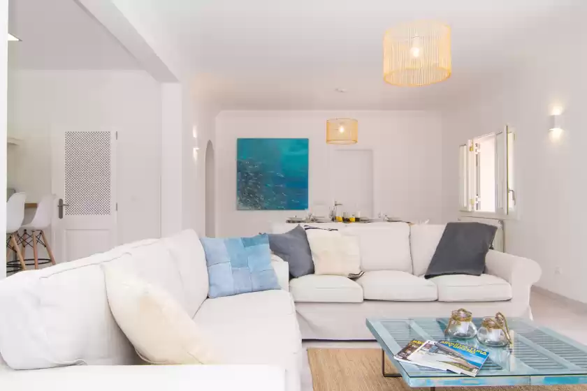 Holiday rentals in Es bon patro, Son Serra de Marina