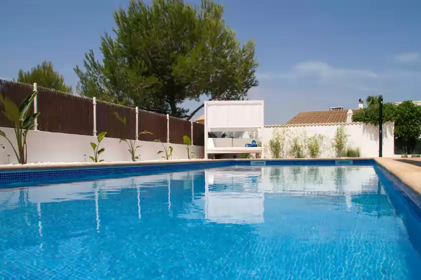 Holiday rentals in Es bon patro, Son Serra de Marina