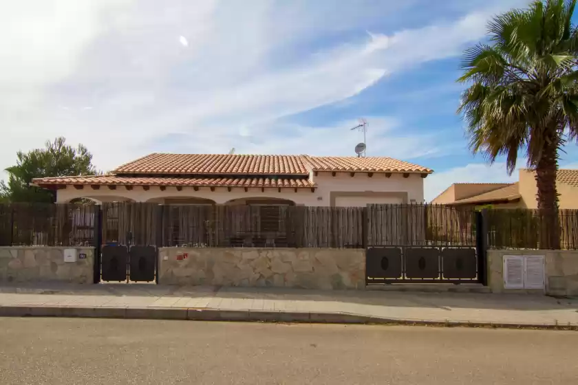 Holiday rentals in Es bon patro, Son Serra de Marina