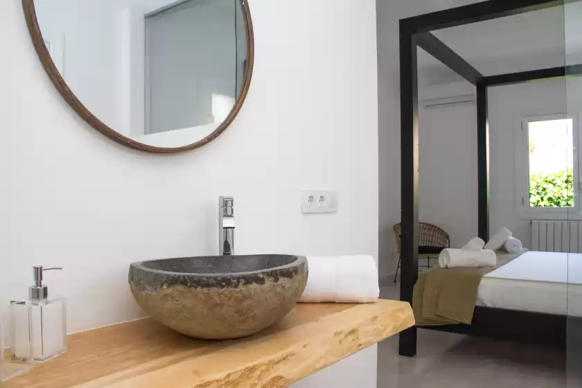 Holiday rentals in Es bon patro, Son Serra de Marina