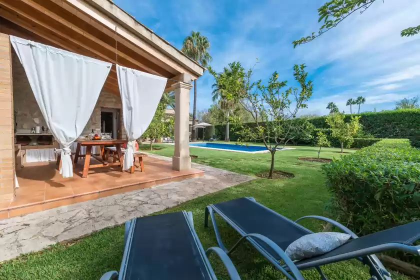 Holiday rentals in Finca pou nou, Inca
