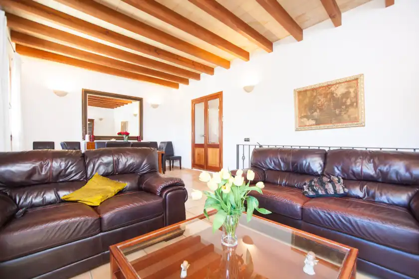 Holiday rentals in Can rasca vuit, Caimari