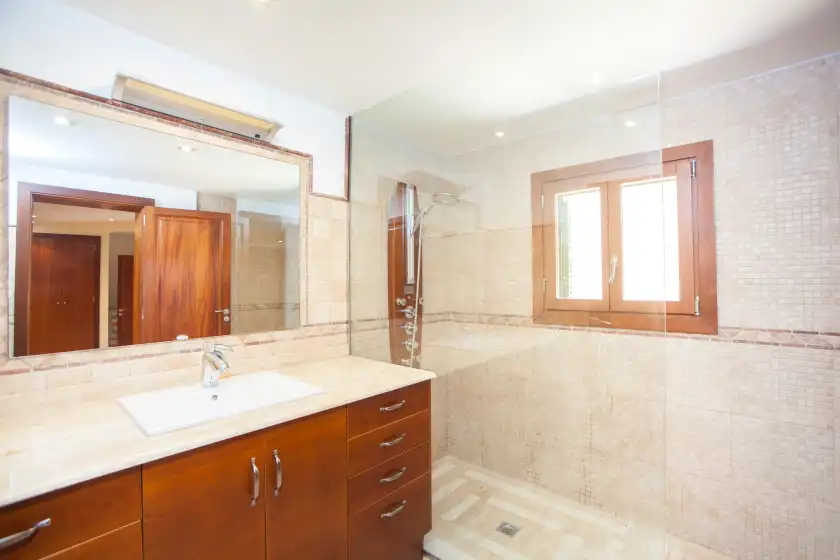 Holiday rentals in Can rasca vuit, Caimari
