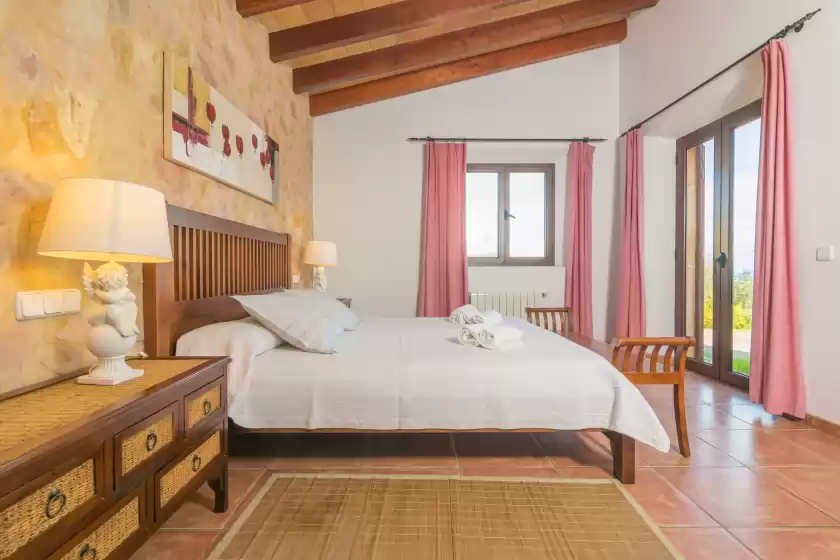 Holiday rentals in Puig de sa bassa, Son Servera