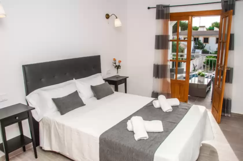 Holiday rentals in Son serra, Son Serra de Marina