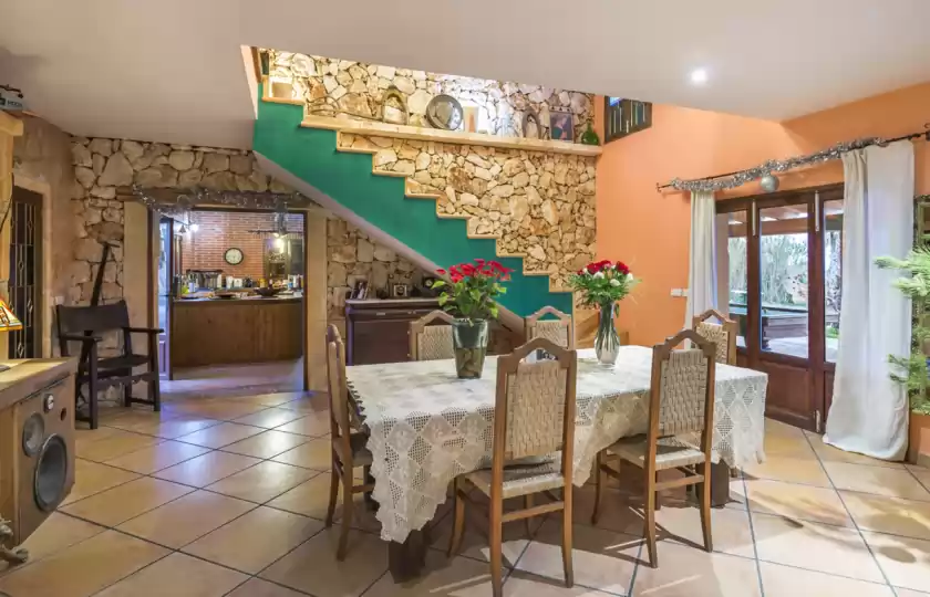 Holiday rentals in Ses plenetes, Portocolom