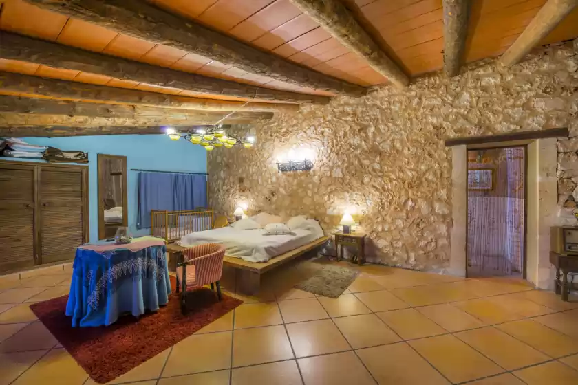 Holiday rentals in Ses plenetes, Portocolom