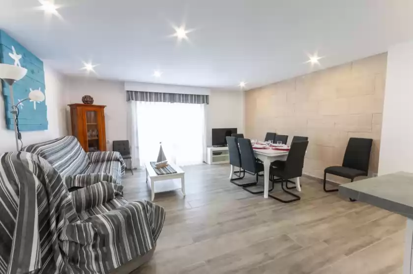 Ferienhaus auf Thalassa (gandia)