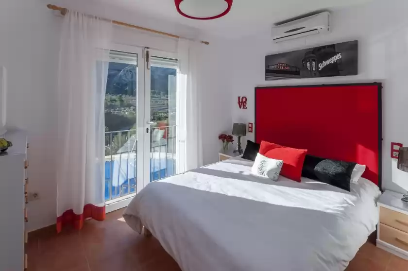 Holiday rentals in Casa luisa, Pedreguer