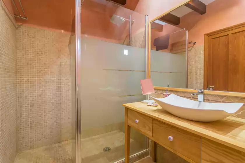Holiday rentals in Ca na borrasa, Caimari