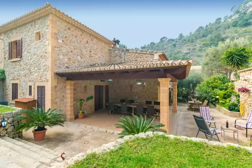 Holiday rentals in Ca na borrasa, Caimari