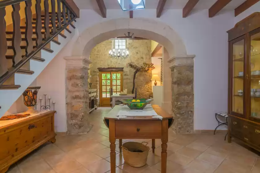 Holiday rentals in Ca na borrasa, Caimari