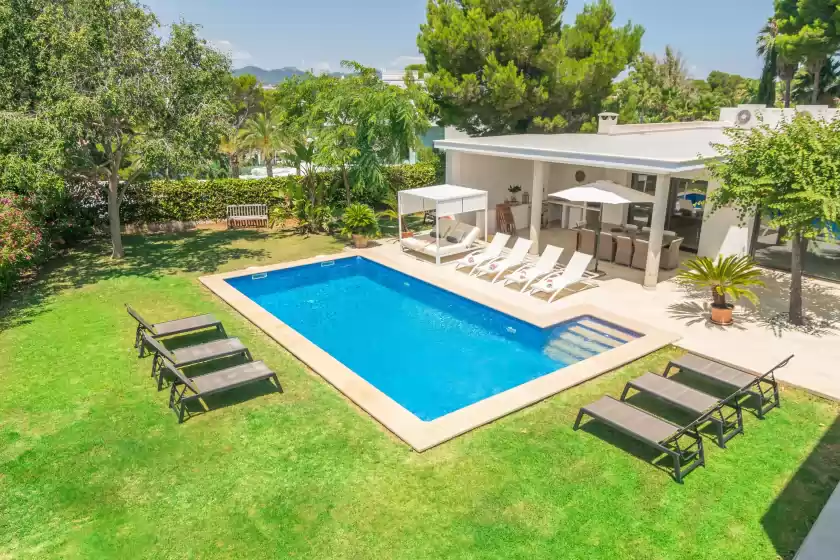 Holiday rentals in Mon obert, Cala Ferrera