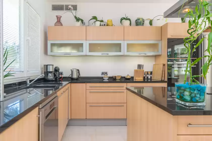 Holiday rentals in Mon obert, Cala Ferrera