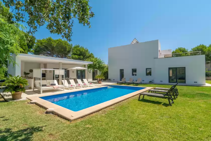 Holiday rentals in Mon obert, Cala Ferrera