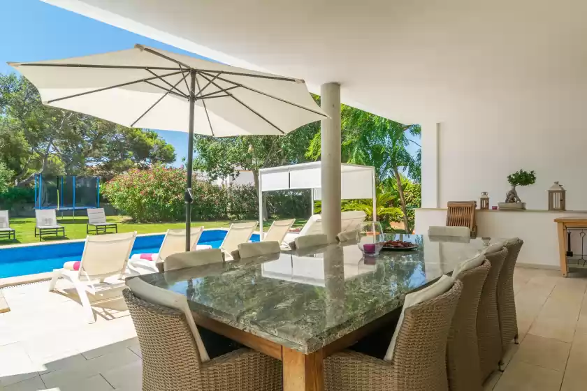 Holiday rentals in Mon obert, Cala Ferrera