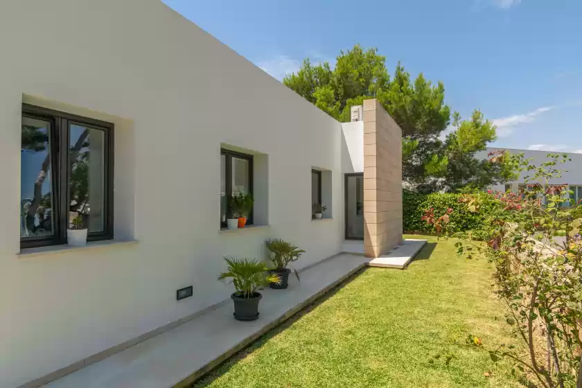 Holiday rentals in Mon obert, Cala Ferrera